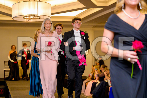 2022-12-18 Debutante Club-4206