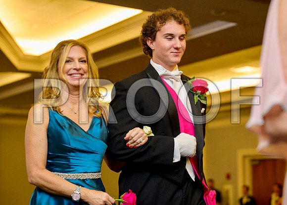 2022-12-18 Debutante Club-4210