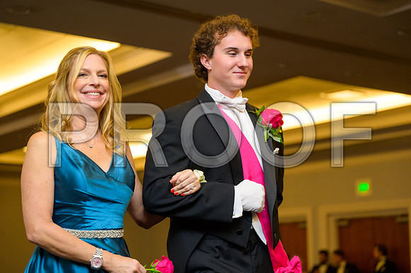 2022-12-18 Debutante Club-4212
