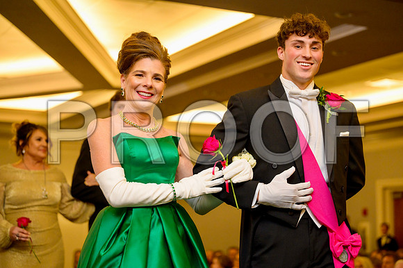 2022-12-18 Debutante Club-4225