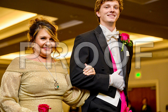 2022-12-18 Debutante Club-4231